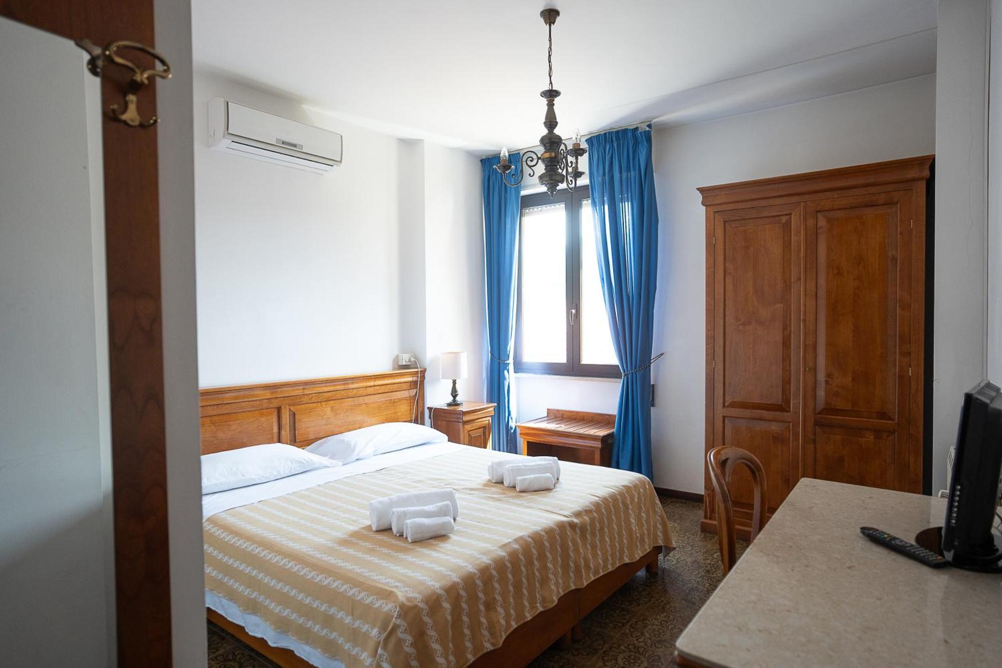 Hotel Napoleon Pontremoli Εξωτερικό φωτογραφία