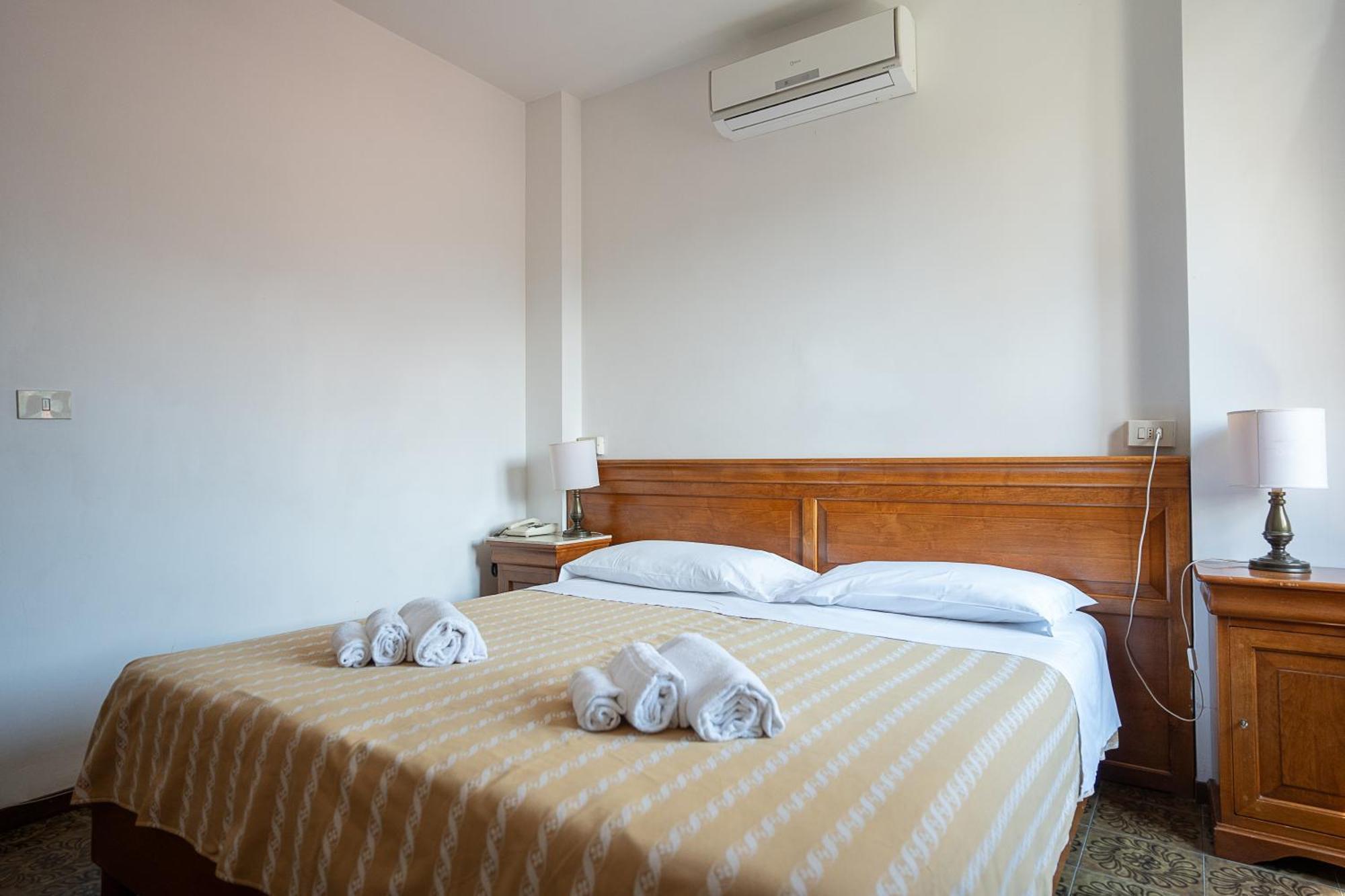 Hotel Napoleon Pontremoli Εξωτερικό φωτογραφία